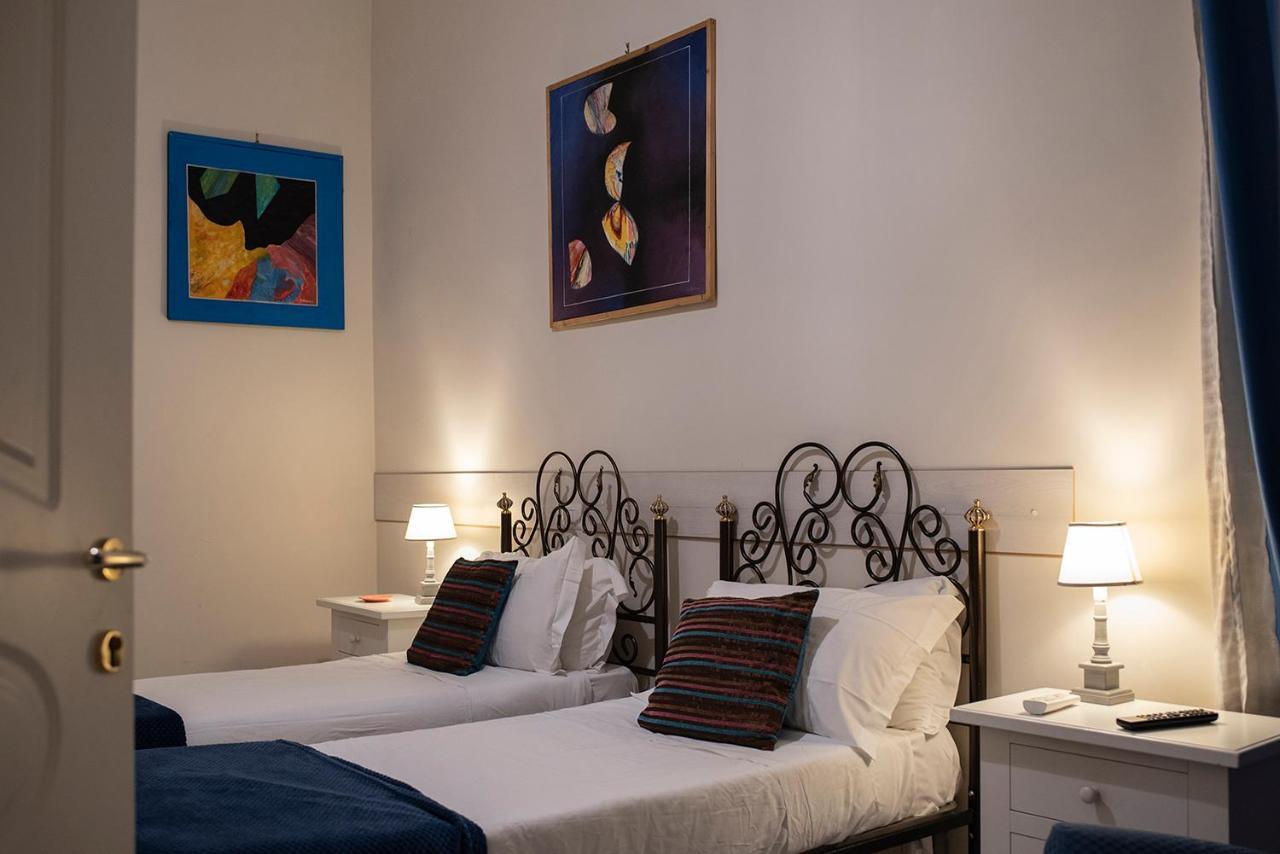 Bed and Breakfast Domus Borbonica à Naples Extérieur photo