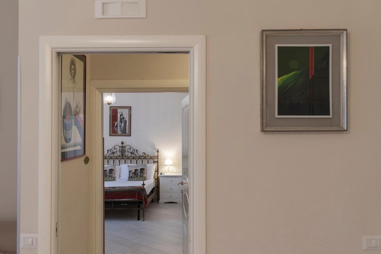 Bed and Breakfast Domus Borbonica à Naples Extérieur photo