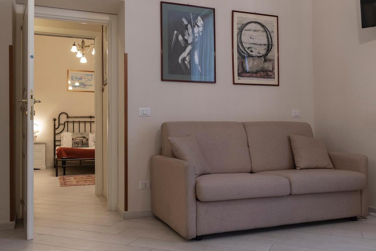 Bed and Breakfast Domus Borbonica à Naples Extérieur photo