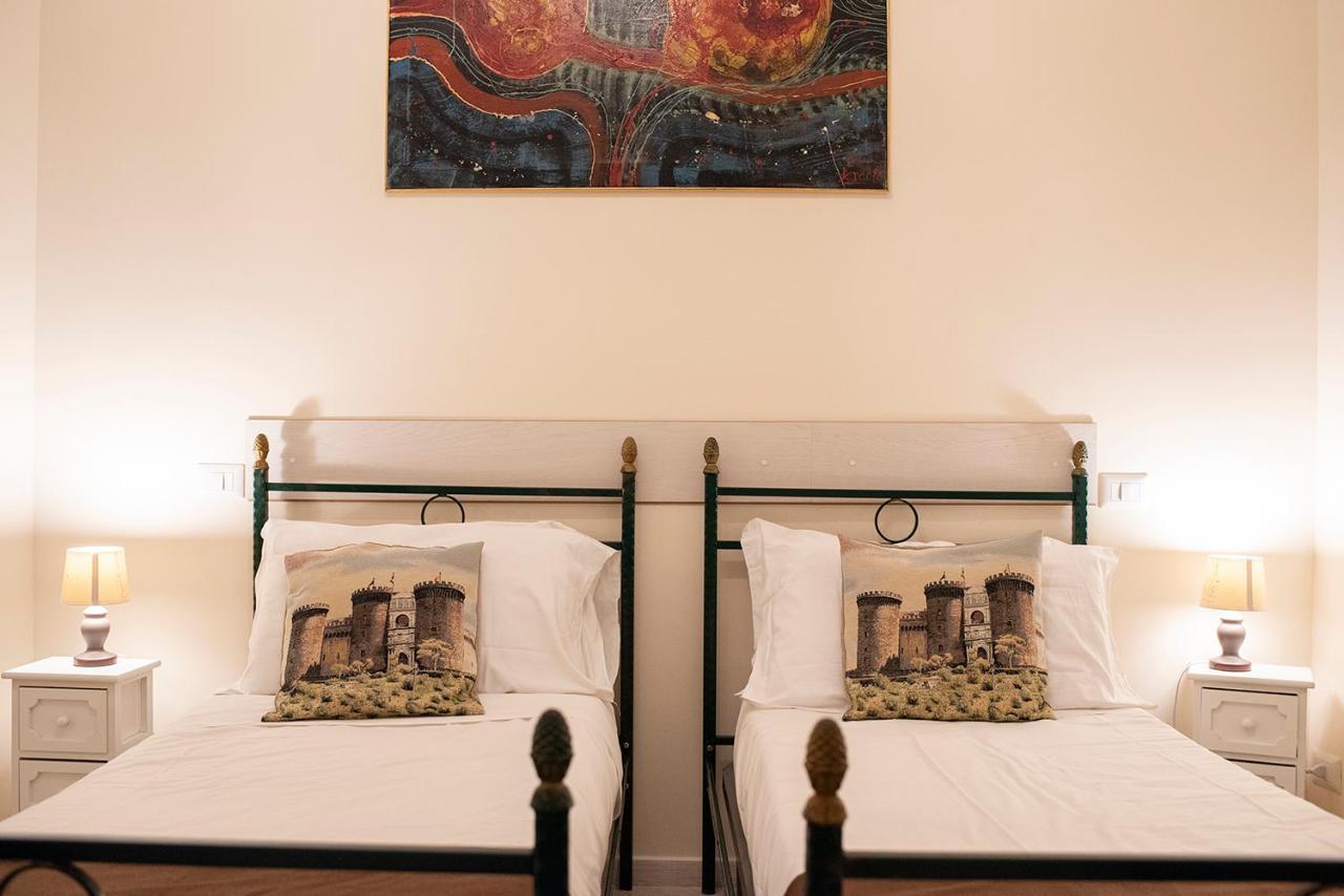 Bed and Breakfast Domus Borbonica à Naples Extérieur photo