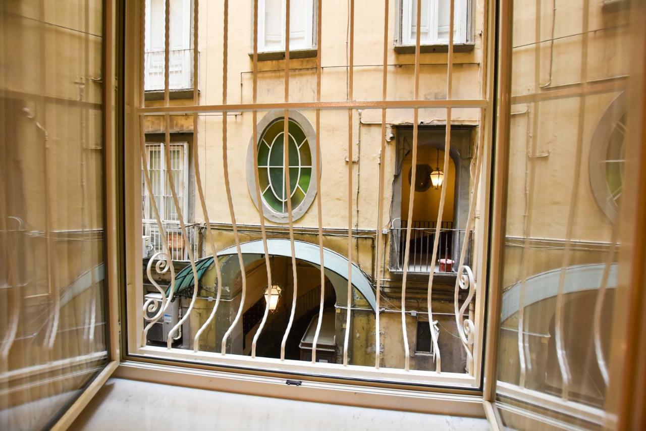 Bed and Breakfast Domus Borbonica à Naples Extérieur photo