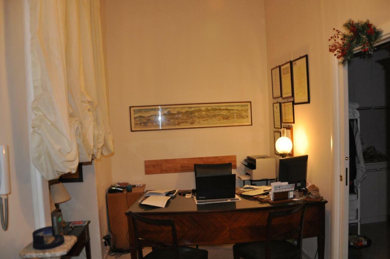 Bed and Breakfast Domus Borbonica à Naples Extérieur photo